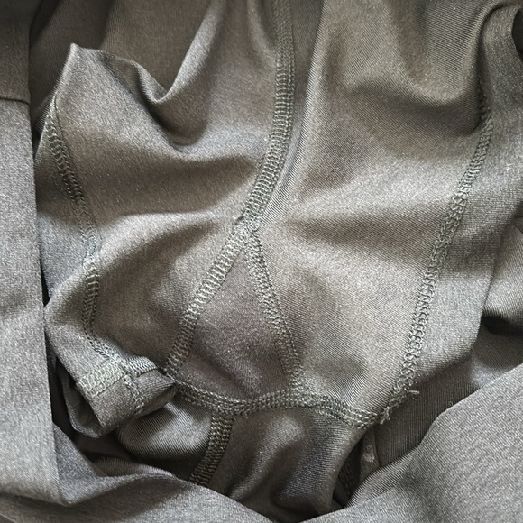 Old Navy Extra High-Waisted Cloud+ Skort with Biker Shorts Black Size L - Picture 10 of 12